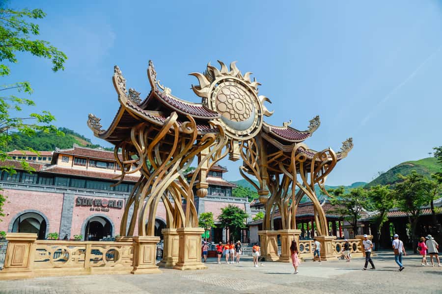 Danang: Golden Bridge by Private Car or Bus w hotel pickup - What to bring and who should skip it
