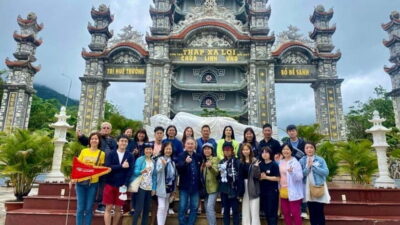 DaNang/HA: Lady Buddha, Marble Mountain & Am Phu Caves Tour