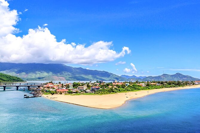 Danang - Hoi An - Hue: Transfer Hotel, Airport, Train Station - Why a private car works well here