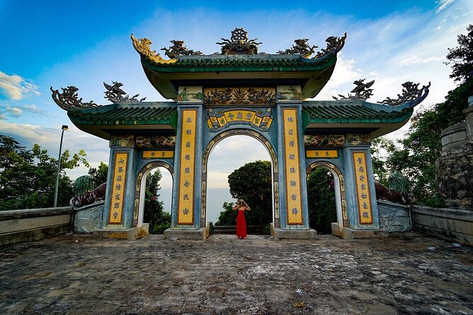 ️ Danang Instagram Tour: Most Famous Spots (Private & All-Inclusive) - Coffee, Da Nang Cathedral, and a pink landmark
