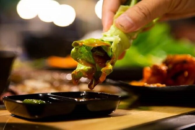 DaNang Night Foodie Tour-Sighseeing with Aodai Lady Rider Private - Love Lock Bridge and the Han River views