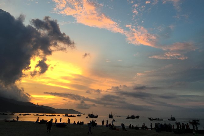Danang On the Waterfront Photo Tour - One hour on Da Nang city beach
