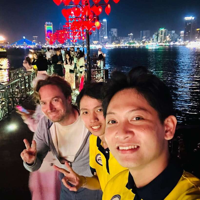 Danang Private Guided Night Tour and Bar - Moving from local streets to bars and speakeasies