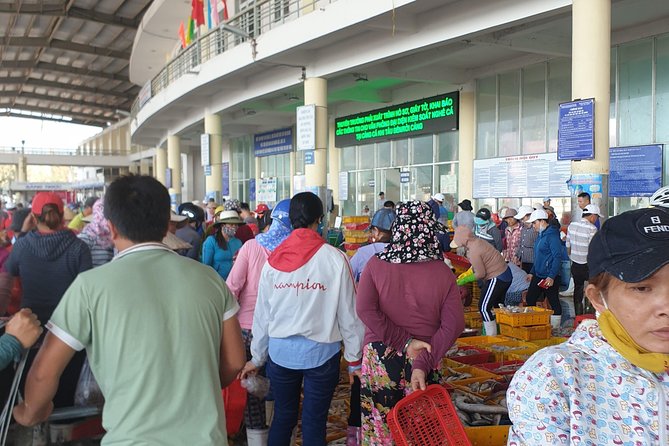 Danang Walking Food Tour - The guide can make or break the evening
