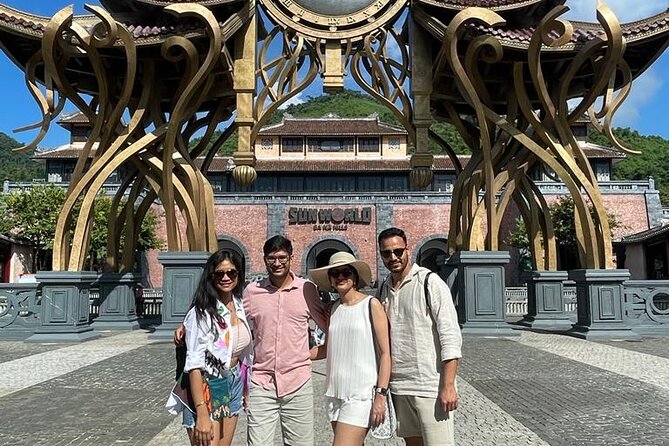 Early tour/ transfer from Hoi An/Da Nang to Golden bridge - Flower gardens, the Buddha statue, and French-style buildings