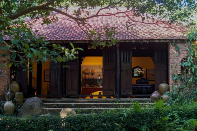 Experience Traditional Vietnamese Costumes at Dong Dinh Museum - Key points to know before booking