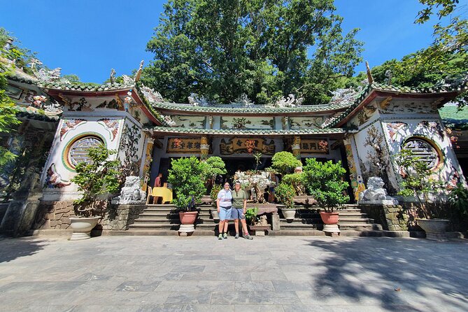 Explore Hoi An and Da Nang by private tour with local guide - Mot tea and Hoi An after dark