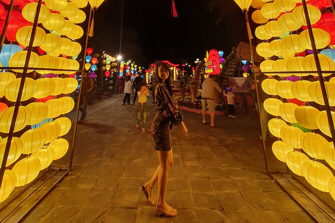 Explore Hoi An and Da Nang by private tour with local guide - Coffee at HI Coffee and Tea