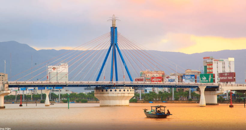 Free E-sim Da Nang: Instagram Half-Day Tour with Local Guide - APEC Park puts modern Da Nang in the frame