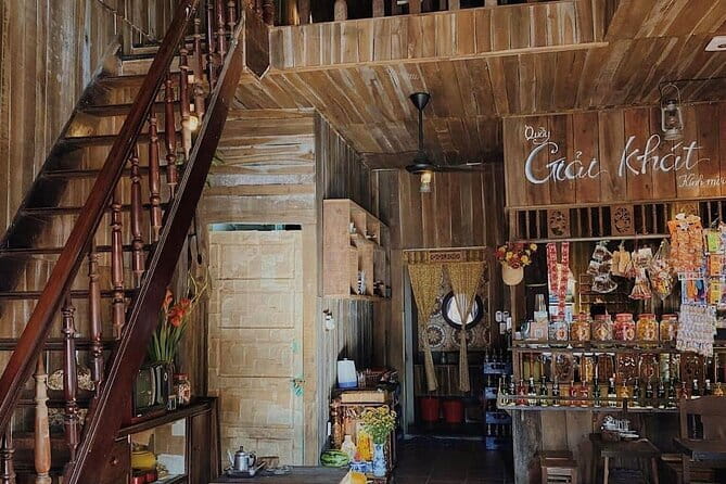 [Free E-sim] Old School Vietnam Cafe Trip in Da Nang - Why the coffee-first route works in Da Nang