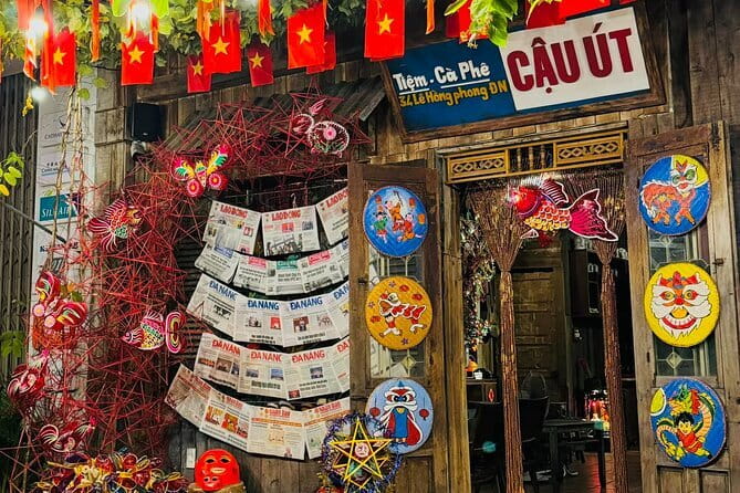 [Free E-sim] Old School Vietnam Cafe Trip in Da Nang - An hour with Cham sculpture at the museum