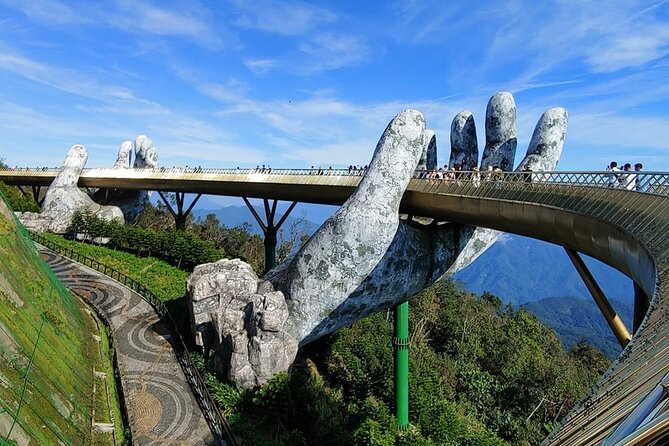 GOLDEN BRIDGE - Guided Tour in the Early Morning to Avoid Crowds - Key points at a glance