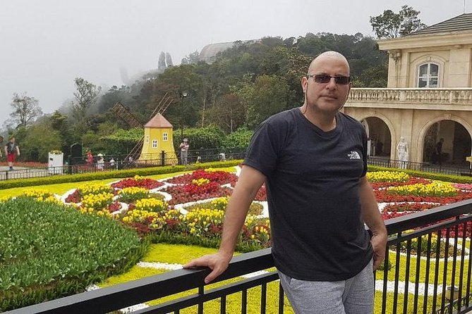 Golden Bridge-Marble Mountain-Hoi An City -Boat Ride-Night Market - Lunch and what the included price really covers