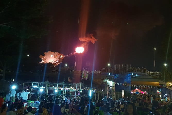 Guided Dragon Bridge Breathing Fire/Water & Da Nang city tour - Da Nang after sunset and the Dragon Bridge show