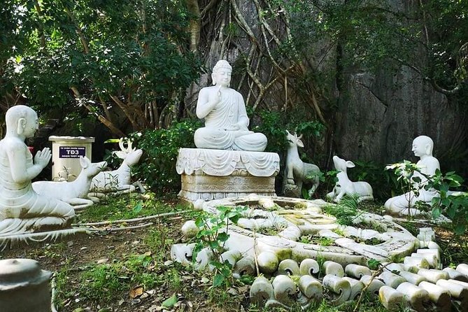 Guided Tour to Marble Mountains & Hoi An Walking Tour , Night Market, Boat Ride - Guide quality and the value of a private group