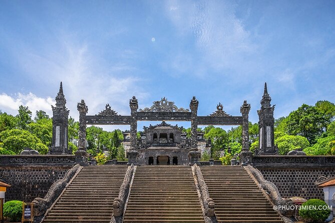 Hai Van Pass and Hue City Sites Deluxe Small Group Tour - Lap An Lagoon and Lang Co Beach