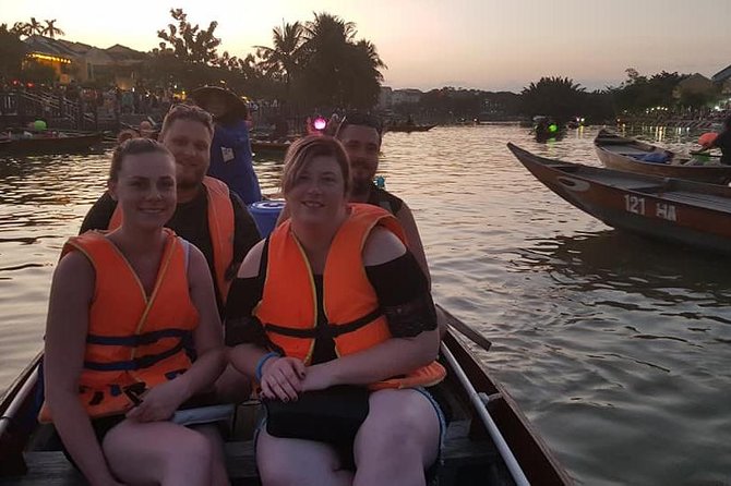 Hoi An Ancient City -Sampan Boat Ride- Night Market- Lanterns - What the $75 price really covers