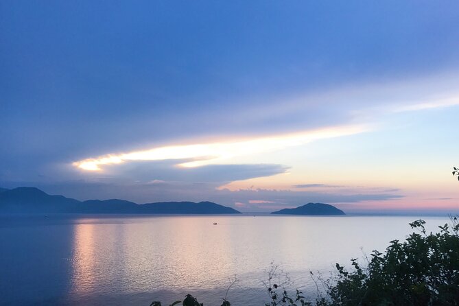 Hoi An Ancient town -Marble Mountains Tours FROM DANANG(15H30-21H - Should you book it?