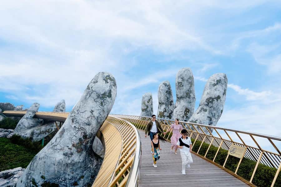Hoi An/Da Nang: Ba Na Hills & Golden Bridge Small-Group Tour - Key points to know before booking