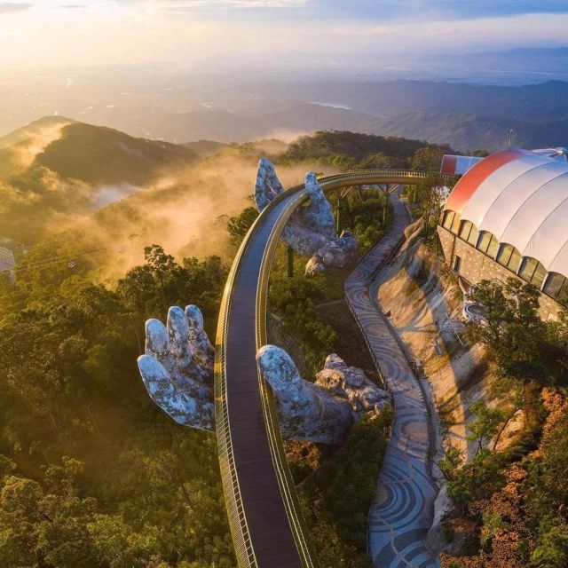 Hoi An/DaNang: Private Car Marble Mountain & Golden Bridge - The 30-minute cable car to Ba Na Hills