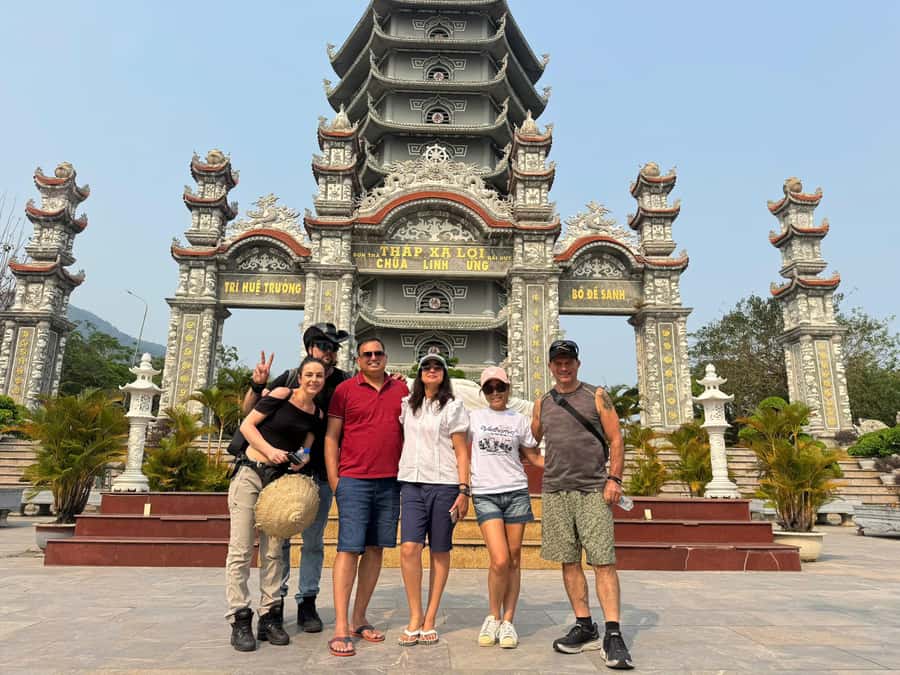 Hoi An: Marble Mountains, Lady Buddha and Am Phu Cave Tour - Monkey Mountains and the Lady Buddha statue