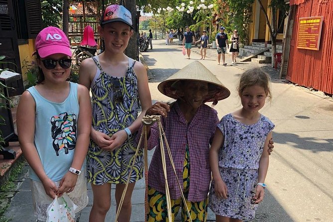 Hoi An Night Market with Hoi an walking Tour , Colourful Lanterns, Boat Ride - Free time for shopping, food, and your own discoveries