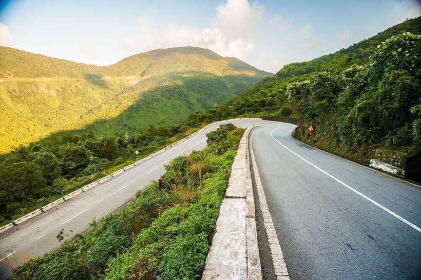 Hoi An: Private Car to Hue with Multi Sightseeing Stops - Hai Van Pass is the scenic heart of the route