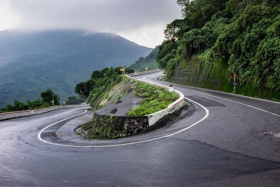 Hoi An To Marble-Monkey Mountain & Hai Van Pass by Motorbike - Marble Mountains: Caves, Pagodas, and Stonework