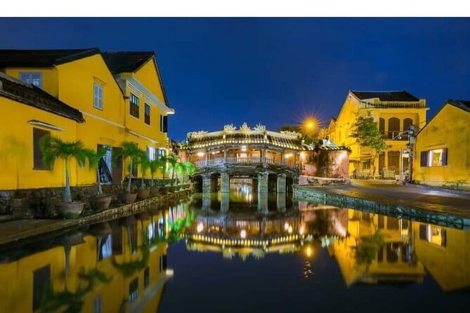 Hoi An Walking Tour, Sampan Boat Trip , Foodie Tour by Night - Why this evening works well in Hoi An