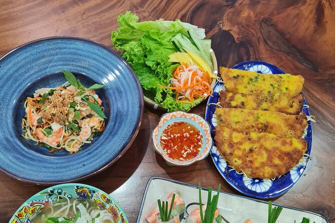 Home Cooking Class: Market, Garden and cooking 4 dishes - The meal is the reward for the work