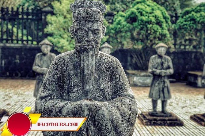 Hue Citadel tour by authentic Train via Hai Van Pass from Da Nang - The early start at Da Nang Train Station