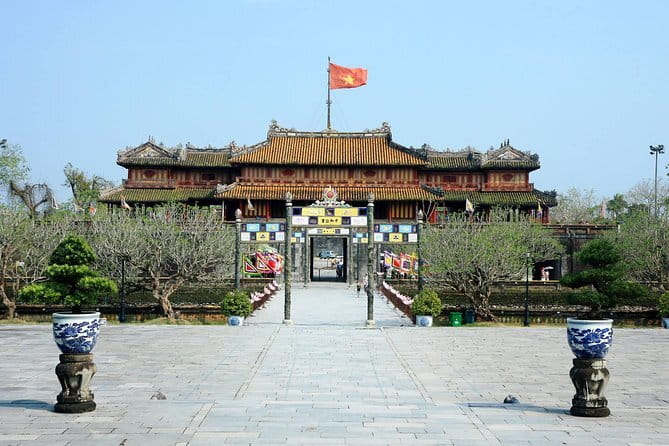Hue City 1 Day Tour (from Da Nang) - Hue Imperial City and the Nguyen Dynasty