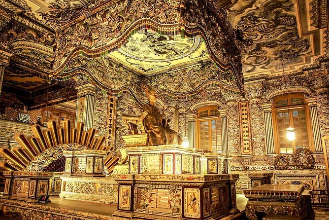 Hue City Day Tour with Dragon Boat from Hue or Danang, Hoi An - Choosing between four royal tombs