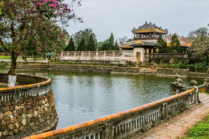 Hue Imperial City & Hai Van Pass Small Group Tour from Da Nang – Full Day - Khai Dinh Tomb and Its Palace-Like Design
