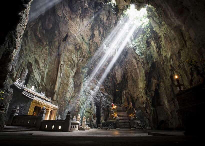 Marble Moutains, Monkey Islands, and Hell Cave Luxury Tour - Inside Am Phu Cave