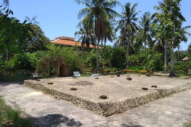 MY LAI MASSACRE Tour from Hotel in Da Nang City or Hoi An City ( Private Tour ) - Who will get the most from this day?