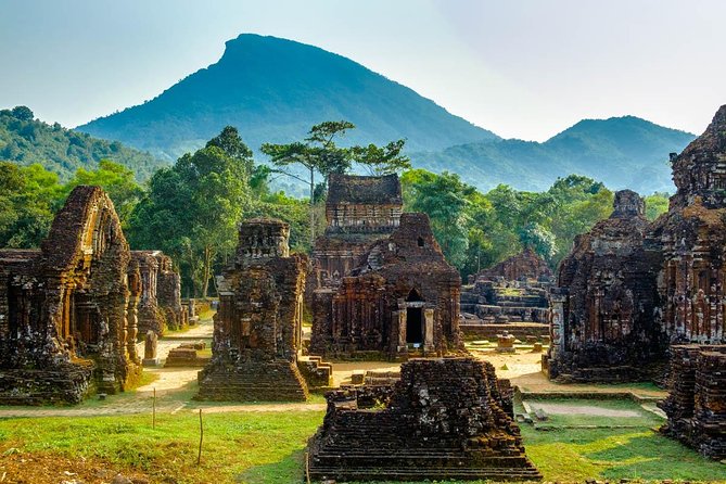 My Son and Hoi An Private Tour - Hoi An Ancient Town and time to shop