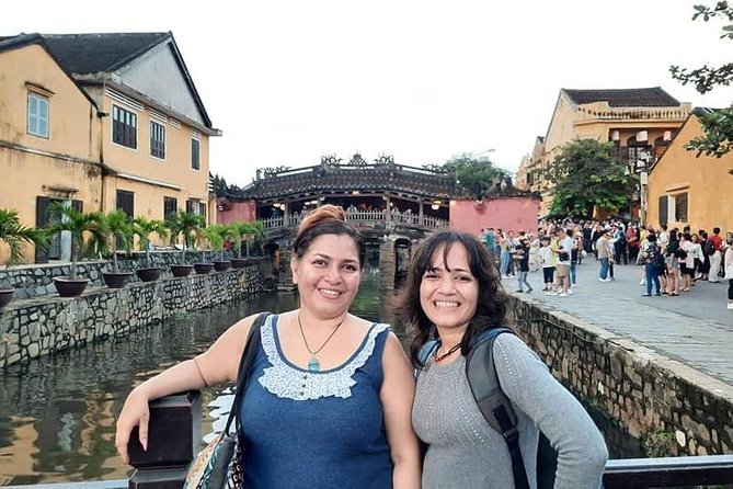 My Son Holyland-Marble Mountain-HoiAn City with Sampan Boat Ride - The sampan ride and Hoi An Night Market