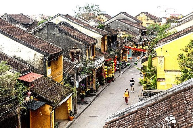 My Son sanctuary and Hoi An ancient town private tour (8a.m-4p.m) - A Vietnamese set lunch in Hoi An