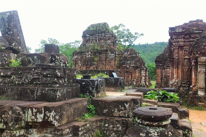 My Son Sanctuary and Marble Mountains from HOI AN OR DA NANG - What to look for among the temple ruins