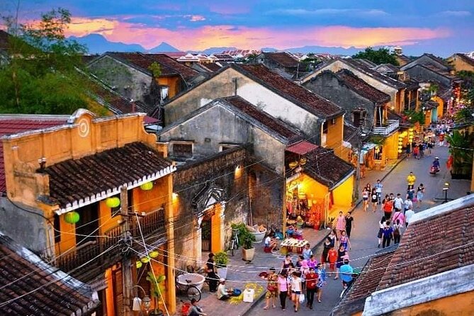 Night Boat Ride in Hoi An- Colourful Lanterns-Pick up at 16:30p.m - The Thu Bon River sampan ride