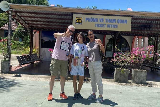Package 3-Day Tour: DaNang, Hoi An, Ba Na Hills and Golden Bridge - Day one: airport arrival, Marble Mountains, and Hoi An lantern light
