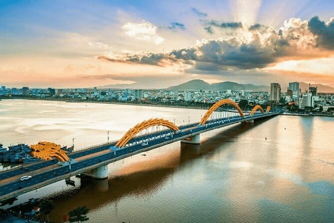 PRIVATE TRANSFER Da Nang Airport to/from Da Nang & Hoi An hotels - Who should book this transfer?
