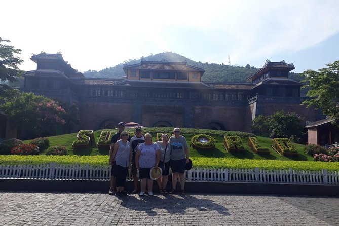 Private Transfer Da nang or Hoi An To Hue Via Ba Na Hill Golden Bridge - What the price really includes