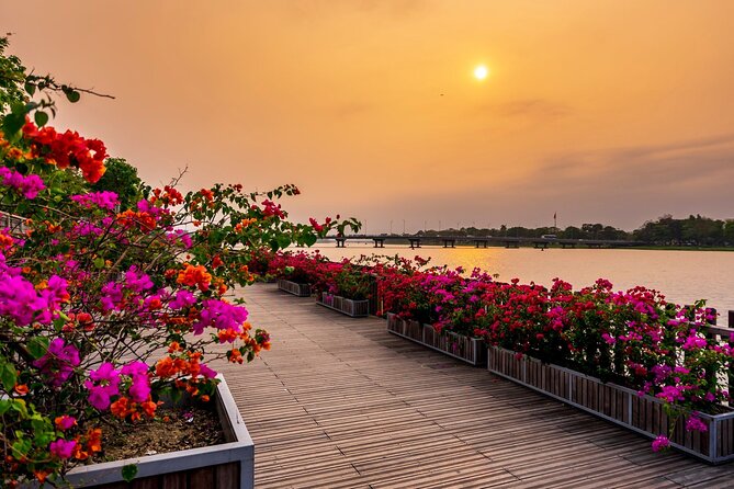 Round Trip: Da Nang/Hoi An – Hue with English-Speaking Driver - Why this private Hue day trip makes sense