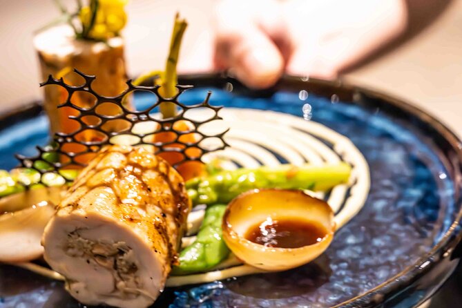 Secret Gourmet Dining Experience in Da Nang - Meeting the young Vietnamese chef behind the menu