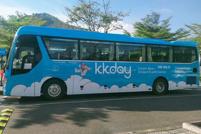 Shuttle bus to Golden Bridge - Ba na hill from Da Nang - Arriving at SunWorld Ba Na Hills