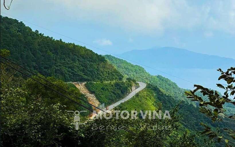 Top Gear Hai Van Pass Motorbike Adventure - by Motorvina - Riding Out of Hue Through Rice Country
