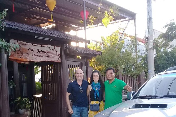 Transfer from Da Nang airport to Hoi An by private cars - Helpful drivers and small acts of care