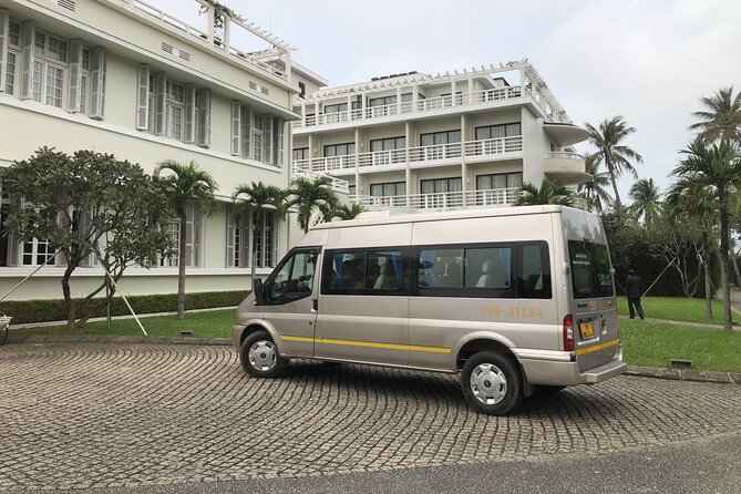 Transfer from Da Nang airport to Hoi An by private cars - What the vehicle and ride feel like